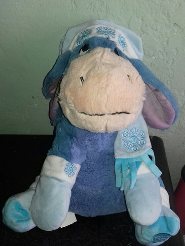 Peluche Igor De Disney Store Invernal Gorro Bufanda .