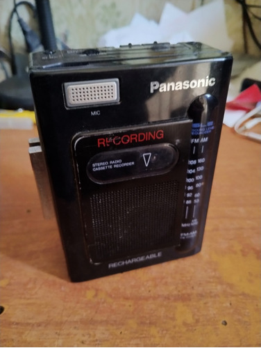 Rádio Gravador Portátil Walkman Panasonic