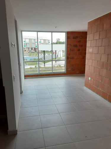 Apartamento En Segundo Piso Para Estrenar