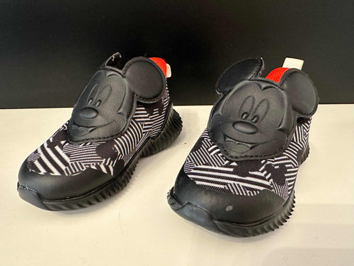 Zapatillas adidas Originales Mickey, Talle 22 Niños/niñas