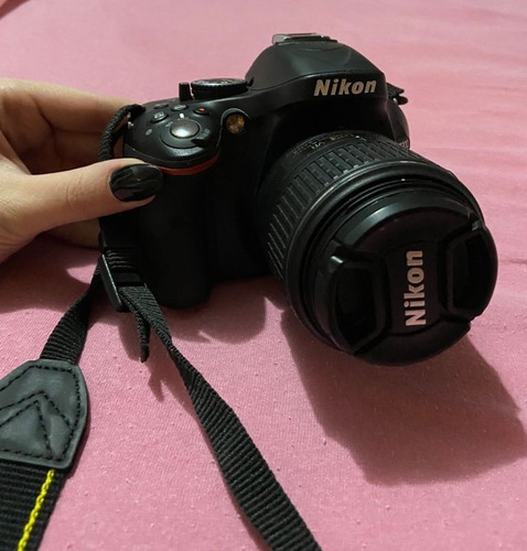 Câmera Digital Nikon D5200 24.1 Mpx Dslr