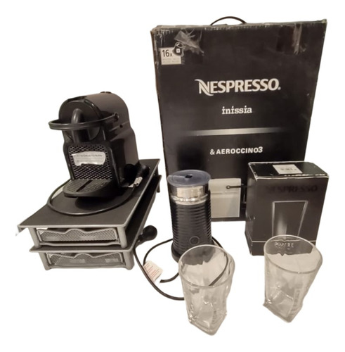 Cafetera Nespresso Inissia D40 + Aeroccino + Accesorios