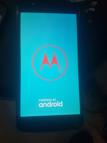 Motorola Moto E4 Con Detalle