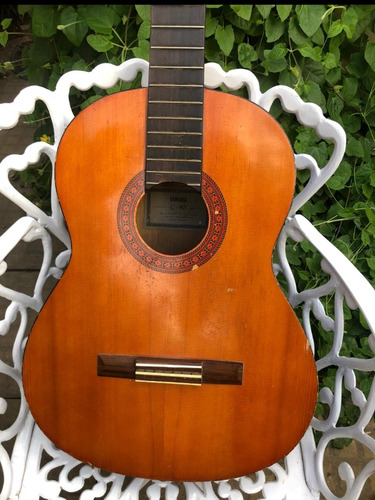 Guitarra Criolla Yamaha C 40 Con Funda.