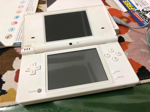 Nintendo Dsi Blanca Completa Con Caja Y Accesorios