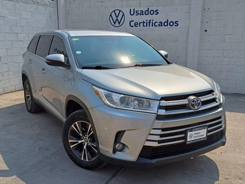 Toyota Highlander 2019