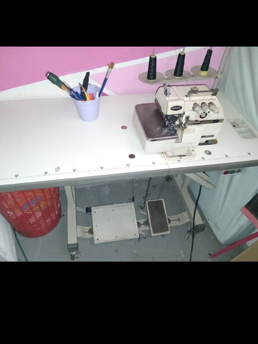 Maquina De Coser Overlock Gemsy 3 Hilos 