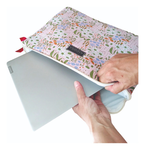 Funda Para Notebook Acolchonada De Gabardina Estampada