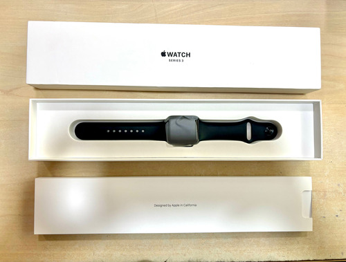 Apple Watch Serie 3 - 38mm - Banda Sport Negra