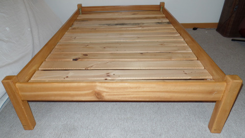 Cama Semidoble En Madera