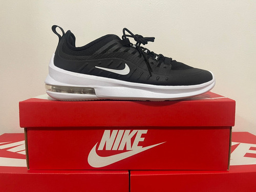 Tenis Nike Air Max Axis Negros