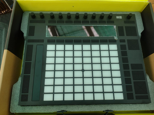 Controlador Midi Usb Ableton Push 2 