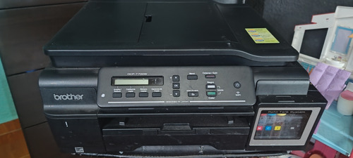 Impresora Brother Dcp T700w Oficio Amplia Y Reduce