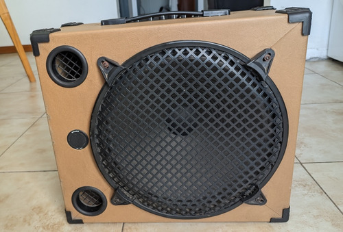 Amplificador Batería Recargable Vergara Multifunción 20w 12 