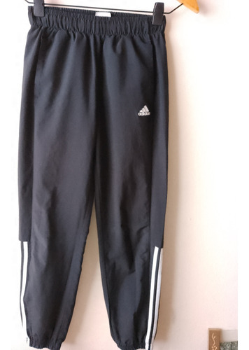 Pantalón Rompeviento. adidas Original. Niños.