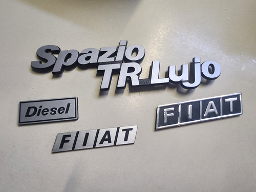 Insignia Fiat 147 Spazio Tr Moldura Fiat 1100 1300 Mtipo 1.4 Foto 4