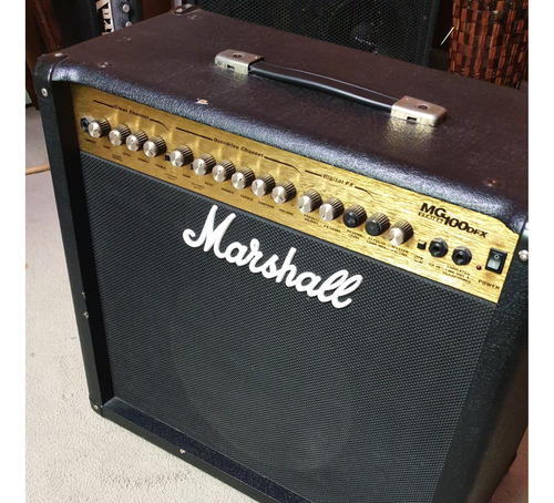 Marshall Mg 100dfx Usado (con Detalles)