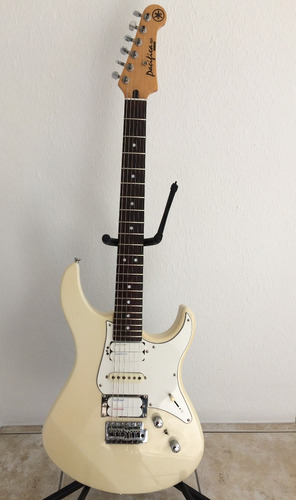 Guitarra Yamaha - Pacifica 521 - N/fender N/ibanez N/tagima