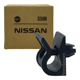 Clip Grapa Varilla Cofre Original Nissan Platina 2002 - 2010