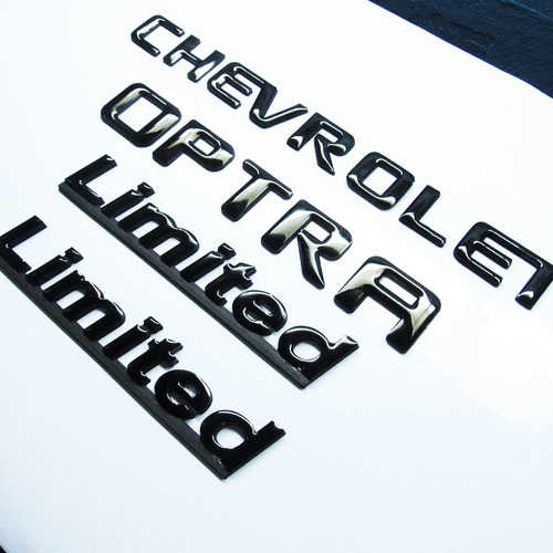 Emblemas Chevrolet Optra Limited 1.8 Negros Plastico Pega 3m Foto 3