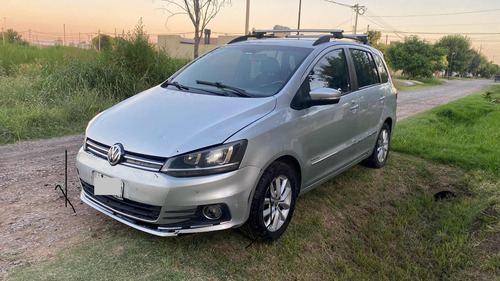 Volkswagen Suran 2014 1.6 Highline Msi 110cv