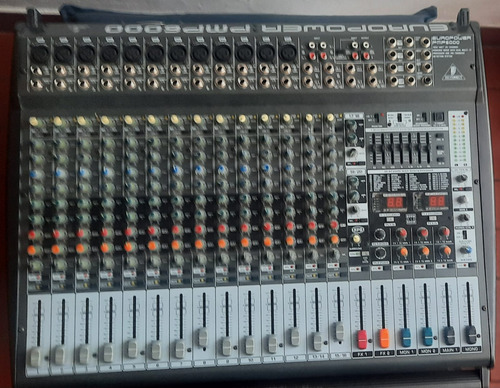 Consola Sonido Behringer Europower Pmp6000