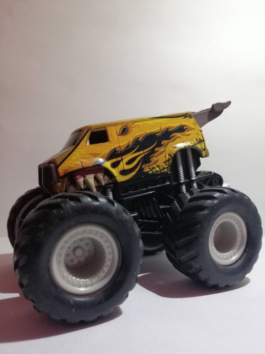 Mattel Hot Wheels Monster Truck Oso Hormiguero