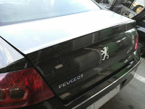 Emblema Peugeot Letras Peugeot 19.5cm X 2.5cm Foto 3