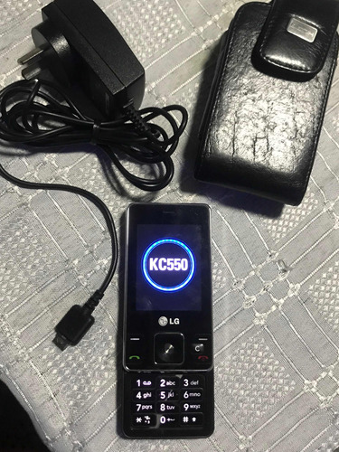 Celular LG Kc550