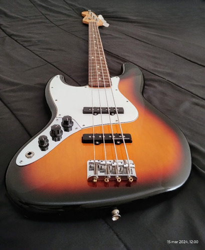 Bajo Fender Jazz Bass México (2006/8) Para Zurdo