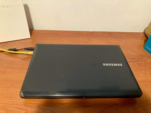Notebook Samsung Np240