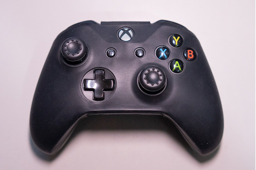 Controle Microsofit Gamepad Xbox One S Original Joystick