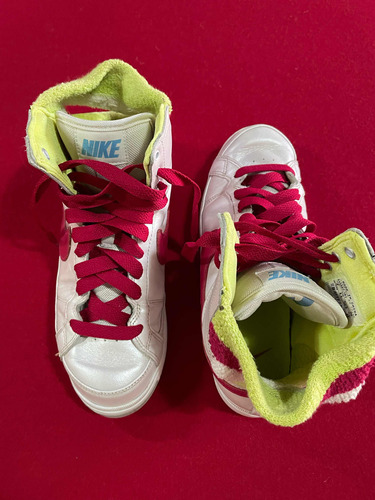 Zapatillas Dama Nike Urbanas, Talle 39, Blancas Con Fucsia