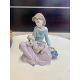 Figura Madre Con Bebe De Porcelana Lladro