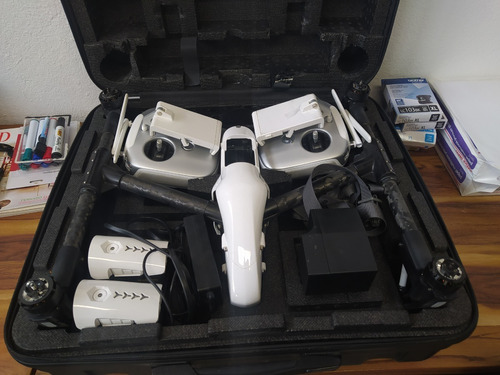 Drone Dji Inspire 1 Con Cámara 4k Blanco Y Negro