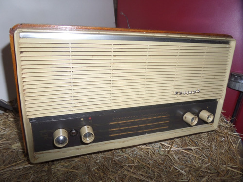 Rádio Antigo Philips Valvulado 110/220v -funcionando