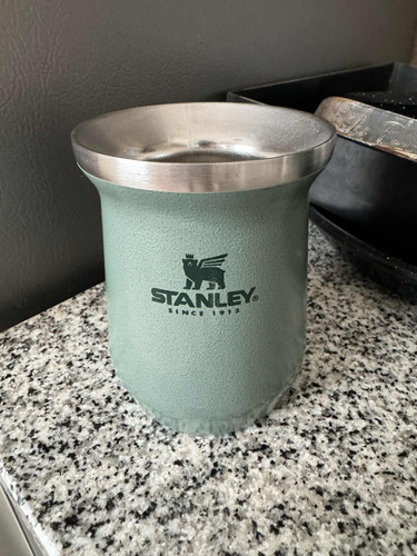 Mate Stanley Color Verde