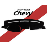 Cubretablero Bordado Chevrolet Chevy Modelo 2002