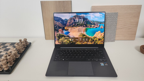 Samsung Galaxy Book3 Pro 14 Intel Core I5 - Poco Uso