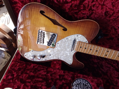 Guitarra Fender Select Telecaster Thinline