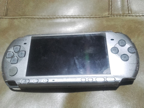 Sony Psp 3001 Completa,bateria,memoria,cargador Y Juegos !!