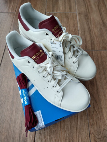 adidas Stan Smith Color: Off White (neo-classic Exclusivos)