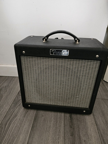 Amplificador Valvular Fender Pro Junior Iii 