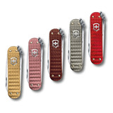 Cortaplumas Victorinox Classic Precious Alox Collection. Color Rojo