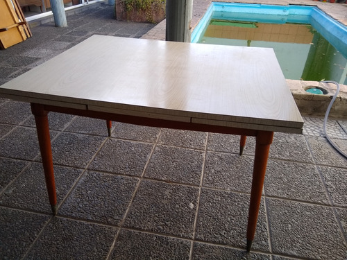 Antigua Mesa Estilo Americano En Formica Con Tabla De Alargu