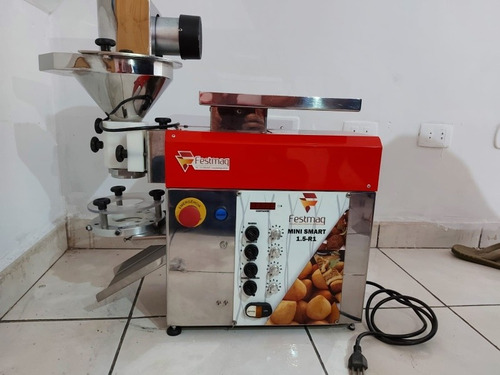 Máquina Modeladora De Salgados E Doce Semi-industrial 220v