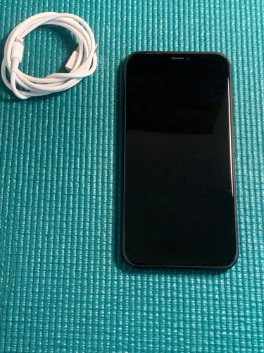 Celular iPhone XR 64gb