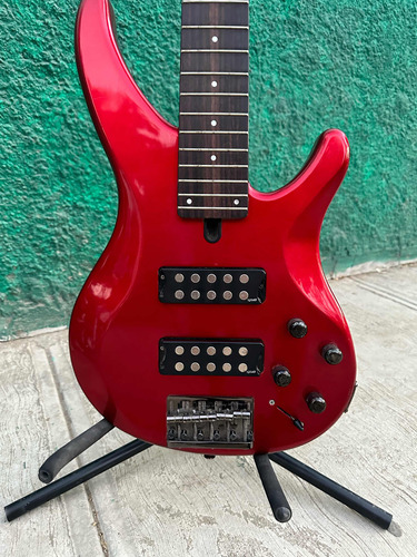 Bajo Yamaha Trbx 305