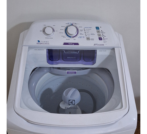 Lava Roupas Electrolux 10,5kg Lac11, Praticamente Nova. 