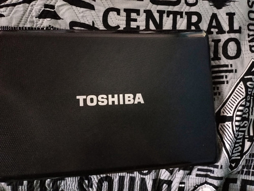 Laptop Toshiba Satélite.